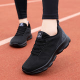 Celia- Chaussures en maille légère et ultra confortable