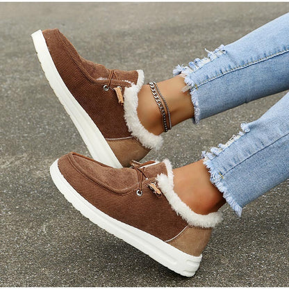 Elle-Monde.com propose une gamme variée de chaussures pour femmes, y compris des chaussures à double boucle, des chaussures d'été et des chaussures de marche. Trouvez votre paire parfaite dès aujourd'hui!